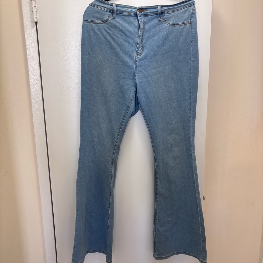Fashion Nova Light Blue Flare Jeans Size 14